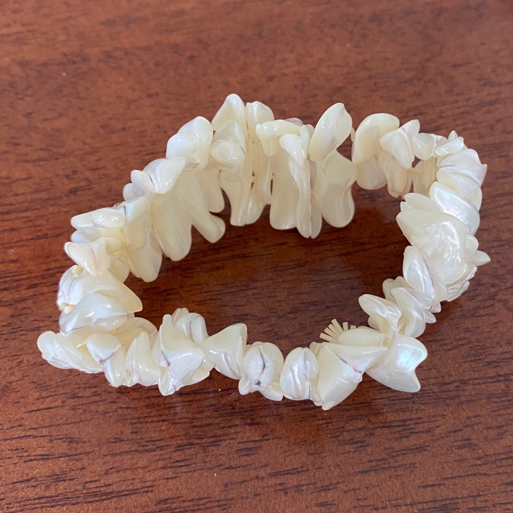 New! Opal White Shell Statement Bracelet - image 1